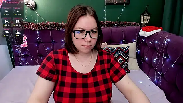 Snapshot of Emily_Amorre chatting on 30, 12, 2024 Emily Amorre online show from 30, 12, 2024