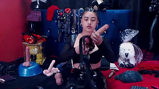 Hannamariana online show from 15, 7, 2026
