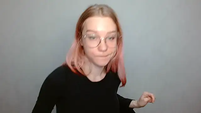 Snapshot of cindi_hot chatting on 15, 12, 2024 cindi hot online show from 15, 12, 2024