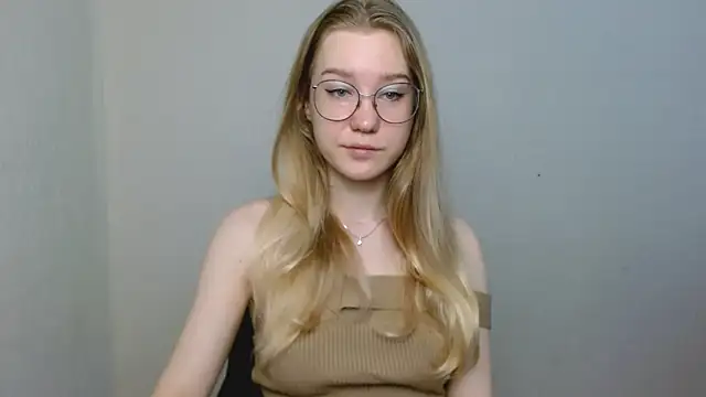 cindi hot online show from 7, 1, 2026