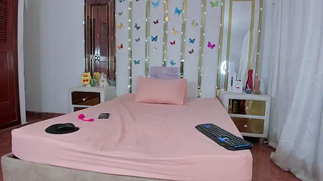 Snapshot of AnyelaGitanaMature chatting on 29, 11, 2025 AnyelaGitanaMature online show from 29, 11, 2025