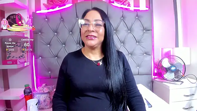 Gina Myers online show from 10, 11, 2025