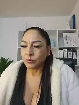 Gina Myers online show from 16, 5, 2026