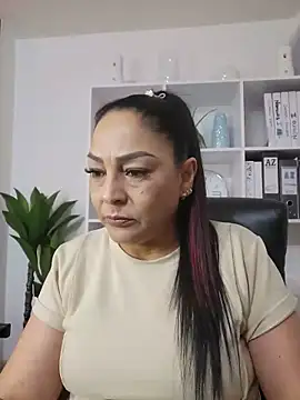 Gina Myers online show from 17, 5, 2026