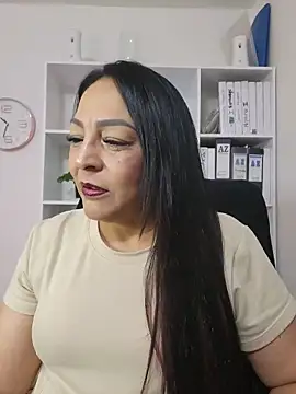 Gina Myers online show from 4, 6, 2026