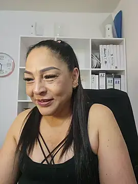 Gina Myers online show from 7, 6, 2026