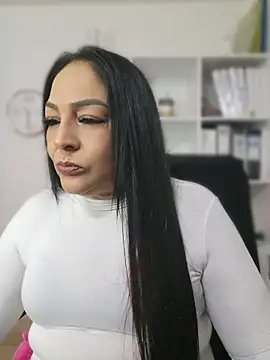 Gina Myers online show from 4, 8, 2026