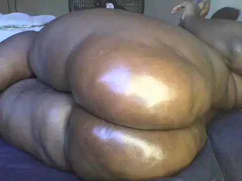 Gorgeous ass20 online show from 27, 4, 2026
