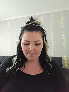 -BonnieBlack- online show from 12, 3, 2026