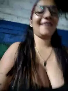 Sofythom1 online show from 5, 2, 2025