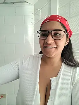 Sofythom1 online show from 9, 3, 2025