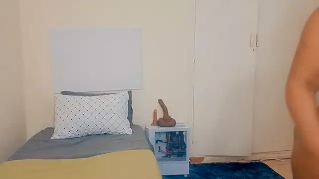 GiantBootyMilf online show from 11, 7, 2026