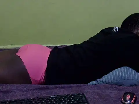 QUEEN-LIZ online show from 2, 10, 2025