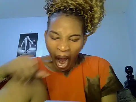 cute-alexis online show from 14, 7, 2026
