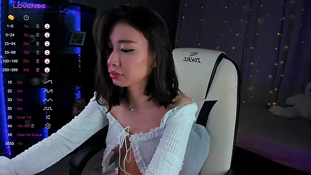 sensualily online show from 12, 3, 2025