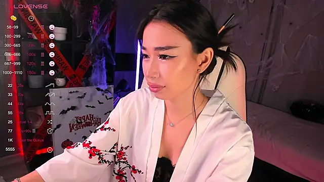 sensualily online show from 29, 10, 2025