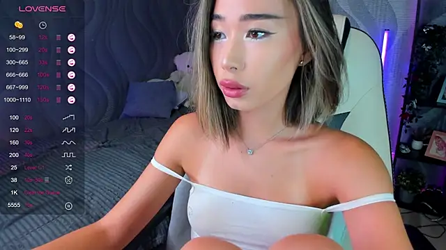 sensualily online show from 3, 8, 2026
