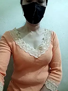 Snapshot of YunLem chatting on 21, 2, 2025 YunLem online show from 21, 2, 2025