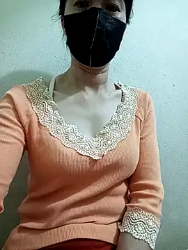 Snapshot of YunLem chatting on 22, 2, 2025 YunLem online show from 22, 2, 2025