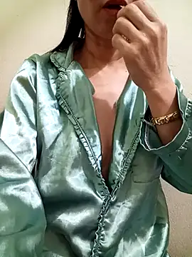 Snapshot of YunLem chatting on 25, 2, 2025 YunLem online show from 25, 2, 2025