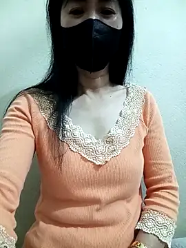 Snapshot of YunLem chatting on 27, 2, 2025 YunLem online show from 27, 2, 2025