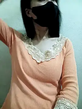 Snapshot of YunLem chatting on 27, 2, 2025 YunLem online show from 27, 2, 2025