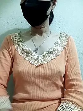 Snapshot of YunLem chatting on 19, 3, 2025 YunLem online show from 19, 3, 2025