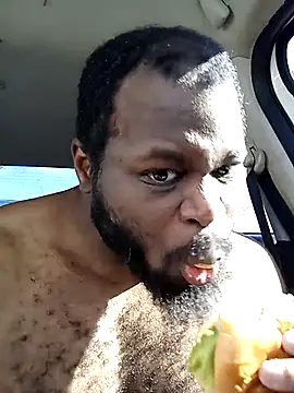 Snapshot of goodboybaddaddy chatting on 7, 3, 2025 goodboybaddaddy online show from 7, 3, 2025