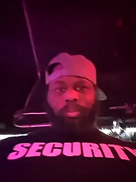 Snapshot of goodboybaddaddy chatting on 11, 4, 2026 goodboybaddaddy online show from 11, 4, 2026