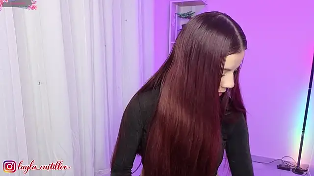 Layla castilloo online show from 23, 7, 2026