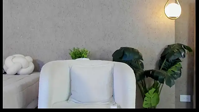 Paulina Monroy online show from 2, 5, 2026