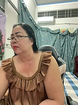 Snapshot of NDith chatting on 24, 7, 2026 NDith online show from 24, 7, 2026