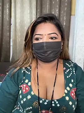 Snapshot of Oh-Monika chatting on 23, 6, 2026 Oh-Monika online show from 23, 6, 2026