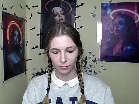 StrangerGi online show from 3, 3, 2025