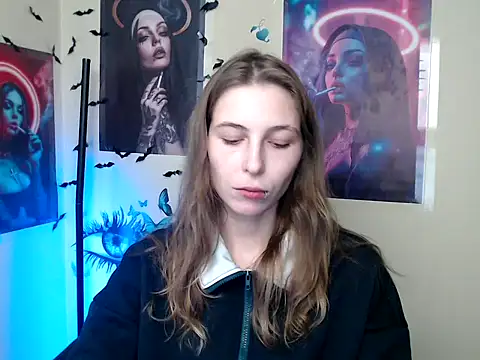 StrangerGi online show from 14, 10, 2025