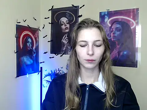 StrangerGi online show from 5, 11, 2025