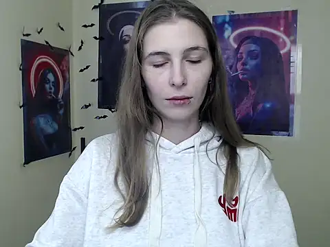 StrangerGi online show from 28, 11, 2025