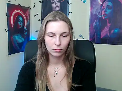 StrangerGi online show from 28, 4, 2026