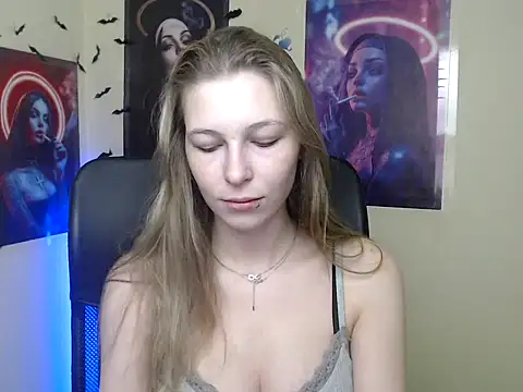 StrangerGi online show from 15, 5, 2026