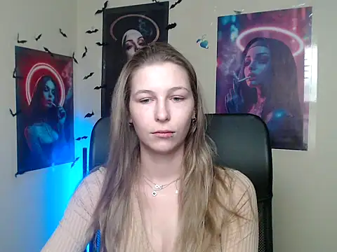 StrangerGi online show from 17, 5, 2026