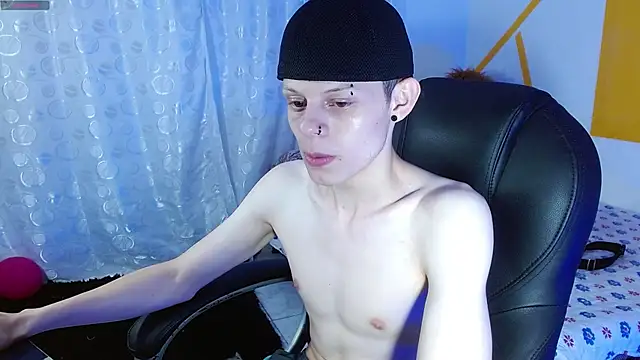 Matthew Boy  online show from 14, 12, 2024