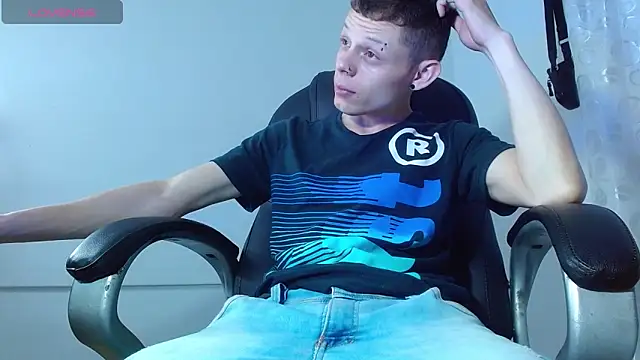 Matthew Boy  online show from 20, 2, 2025