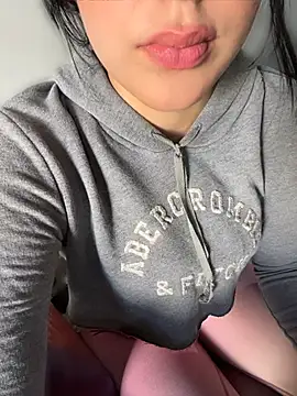 EvelisePetrovich online show from 1, 8, 2026