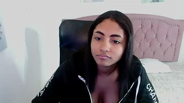 shaneelle online show from 9, 10, 2025