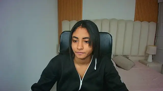 shaneelle online show from 2, 3, 2026