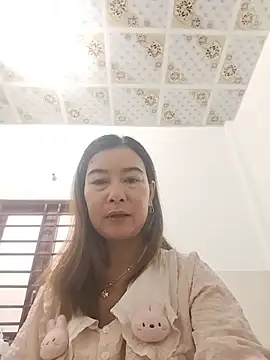 Sexy-ladyboobs20 online show from 15, 7, 2026