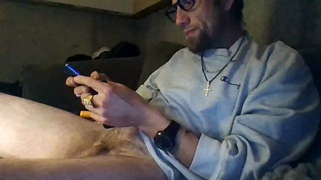 Snapshot of terry2big4u24 chatting on 1, 11, 2025 terry2big4u24 online show from 1, 11, 2025