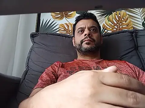 HornyBeachBoyBR online show from 8, 11, 2025