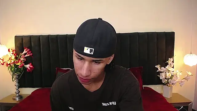 soft attraction online show from 23, 2, 2026