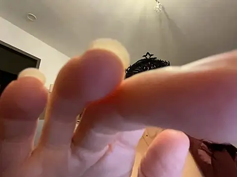 Marilou1983 online show from 24, 1, 2025